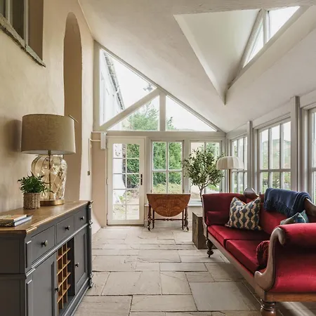 Mellguards, 4-bed Country Cottage, In Howtown *