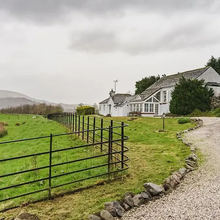 Villa Mellguards, 4-bed Country Cottage, In Howtown Watermillock