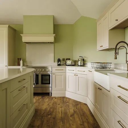 Mellguards, 4-bed Country Cottage, In Howtown *