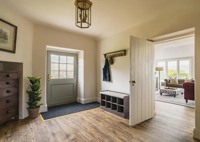 Mellguards, 4-bed Country Cottage, In Howtown *