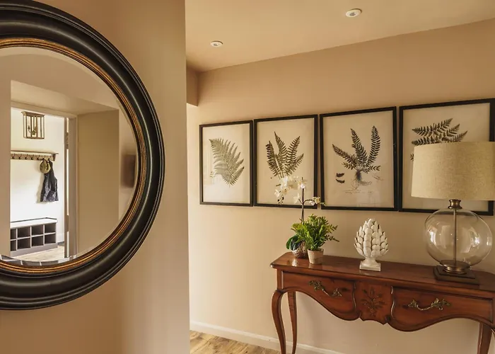 Mellguards, 4-bed Country Cottage, In Howtown Watermillock