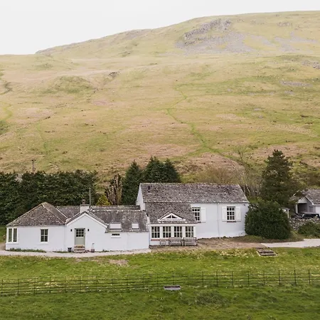 Mellguards, 4-bed Country Cottage, In Howtown Villa