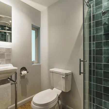 Villa Mellguards, 4-bed Country Cottage, In Howtown Watermillock