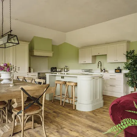 Mellguards, 4-bed Country Cottage, In Howtown Villa Watermillock