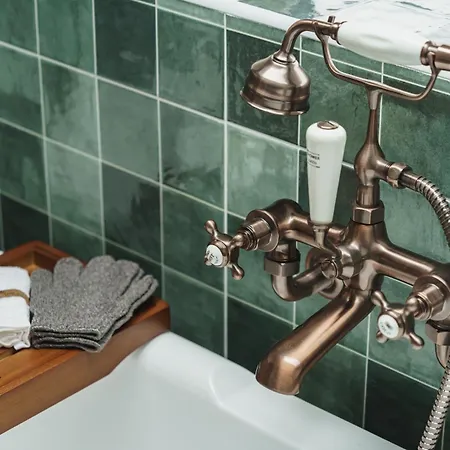 Mellguards, 4-bed Country Cottage, In Howtown Watermillock